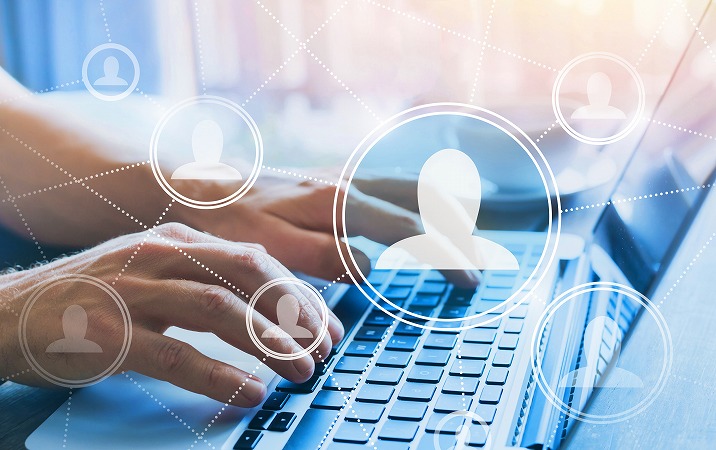 パソコンを操作